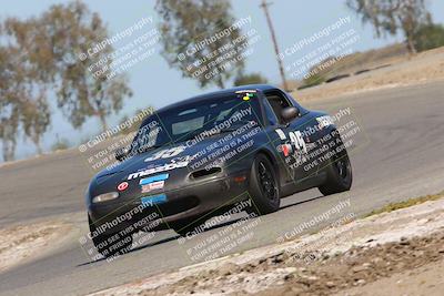 media/May-01-2022-CalClub SCCA (Sun) [[03a481c204]]/Group 5/Qualifying (I5)/